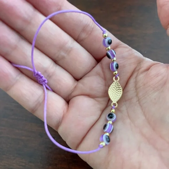 Evil eye purple bead gold tone adjustable bracelet - Picture 2 of 5